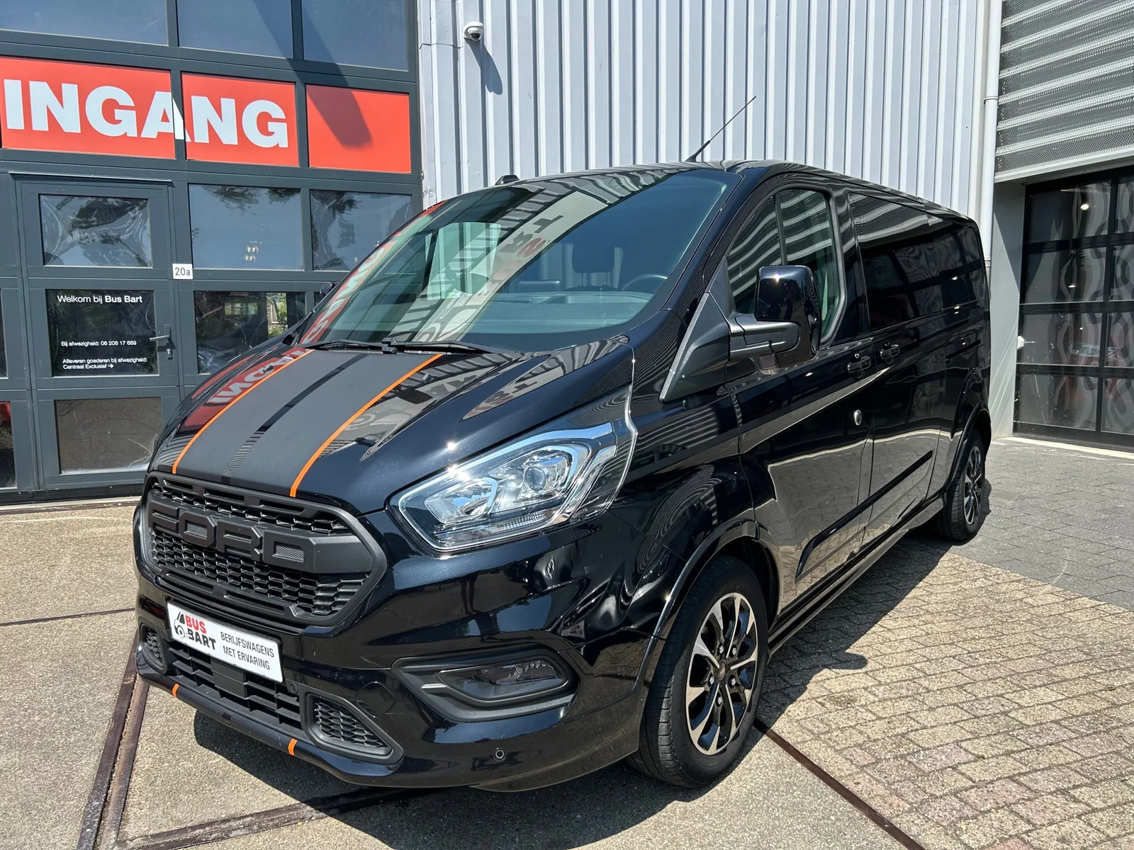 Ford Transit Custom (2023) — foto 1