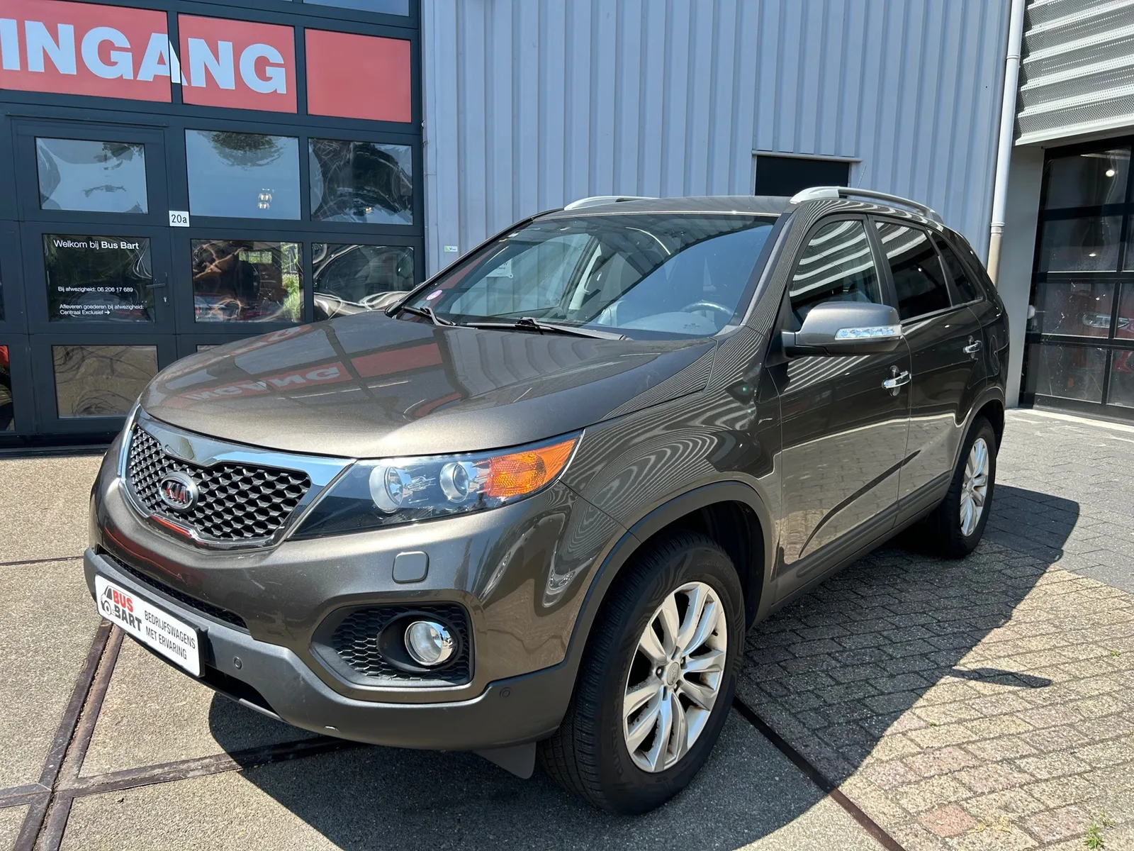 Kia Sorento (2010) — foto 1