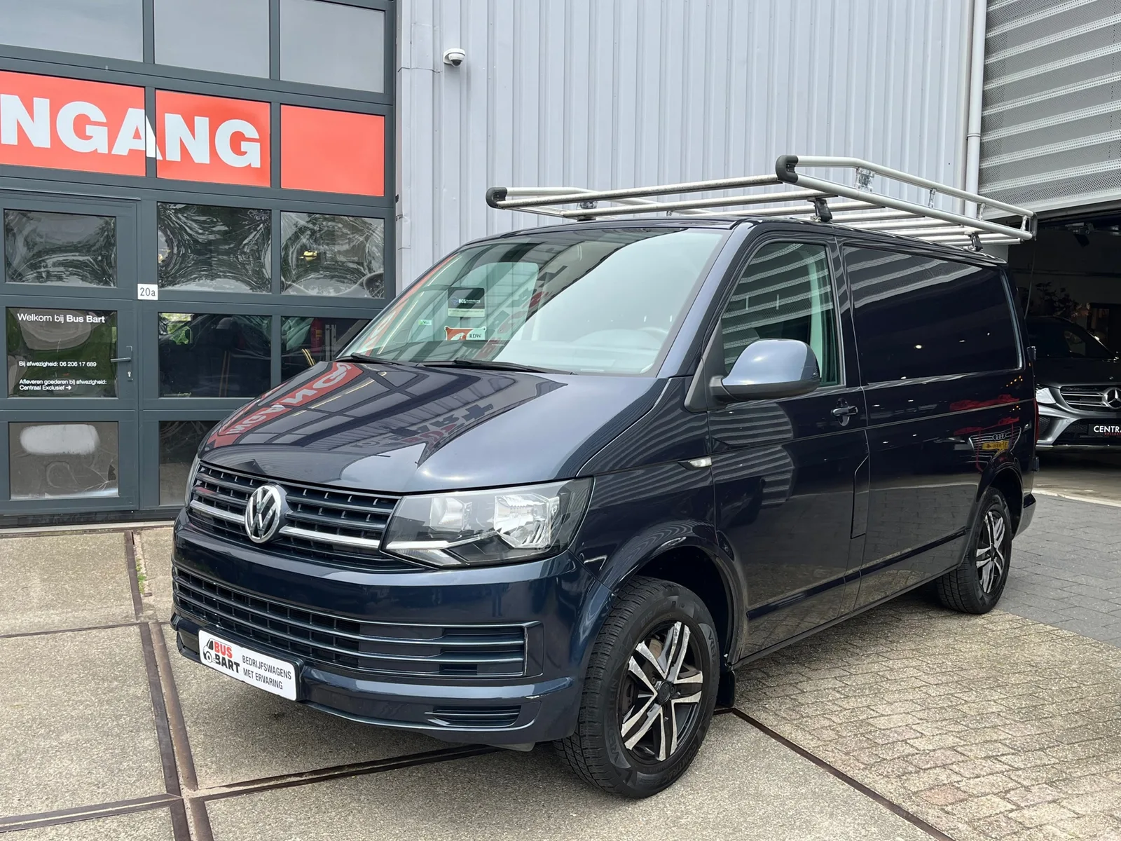 Volkswagen Transporter (2016) — foto 1