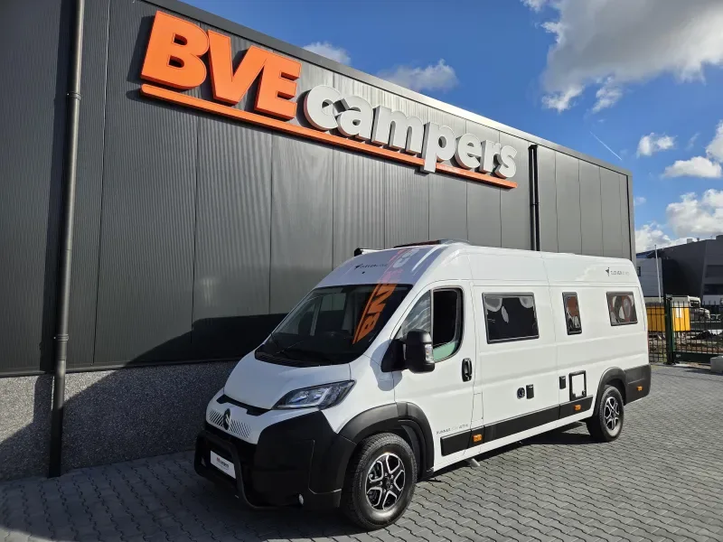 Clever Onbekend (2026) — foto 1