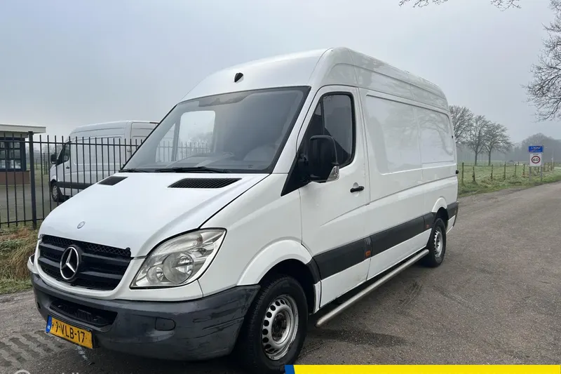 Mercedes-Benz Sprinter (2011)