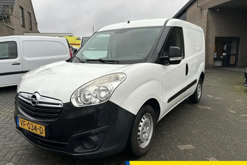 Opel Combo (2013)