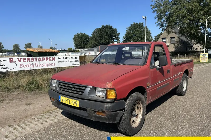 Opel Campo (1995)