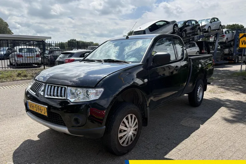 Mitsubishi L200 (2014)