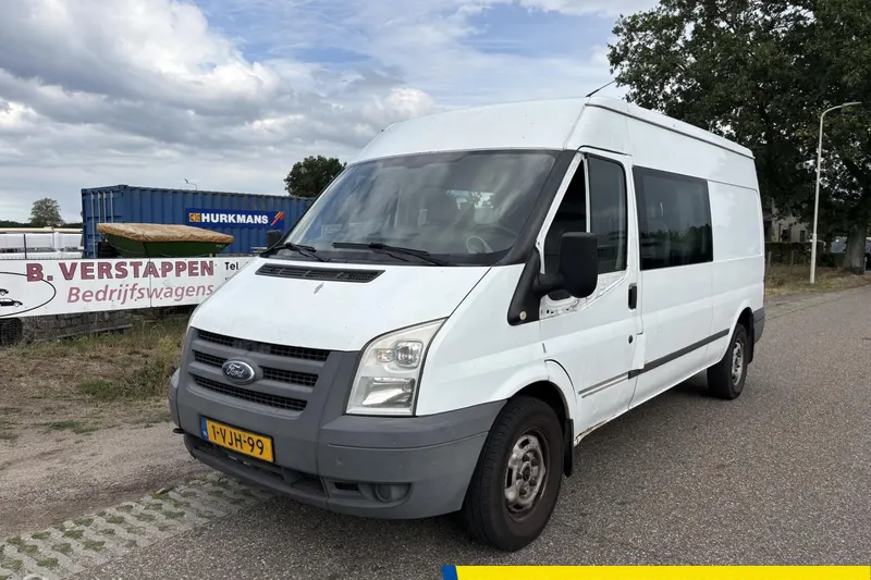 Ford Transit (2011)