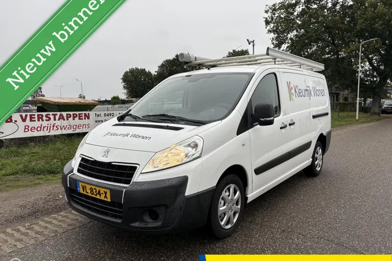 Peugeot Expert (2015)