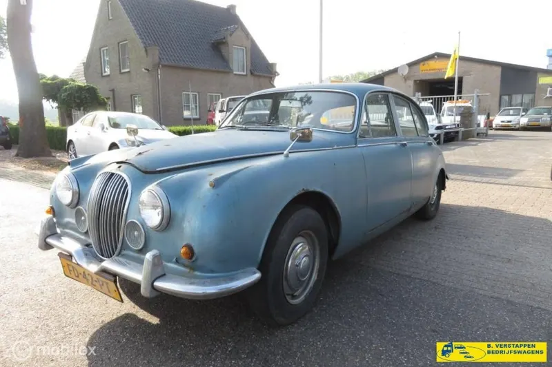 Jaguar Mark (1968)