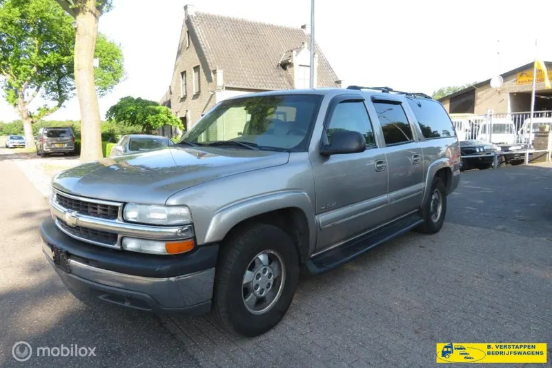 Chevrolet Suburban (2000)