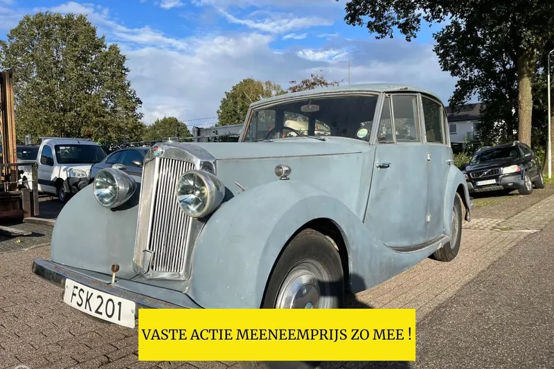 Triumph Renown 2 Litre Saloon (1951)