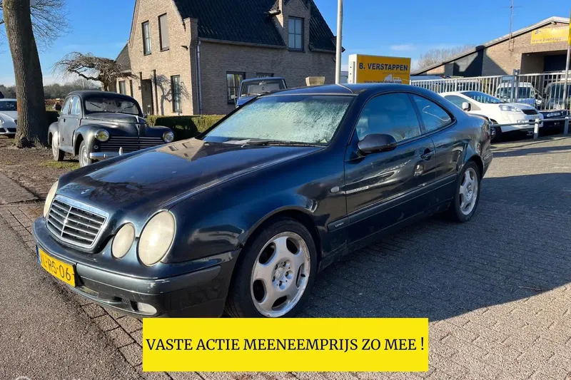 Mercedes-Benz Mercedes (1999)