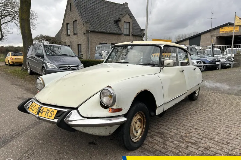 Citroën DS (1966)