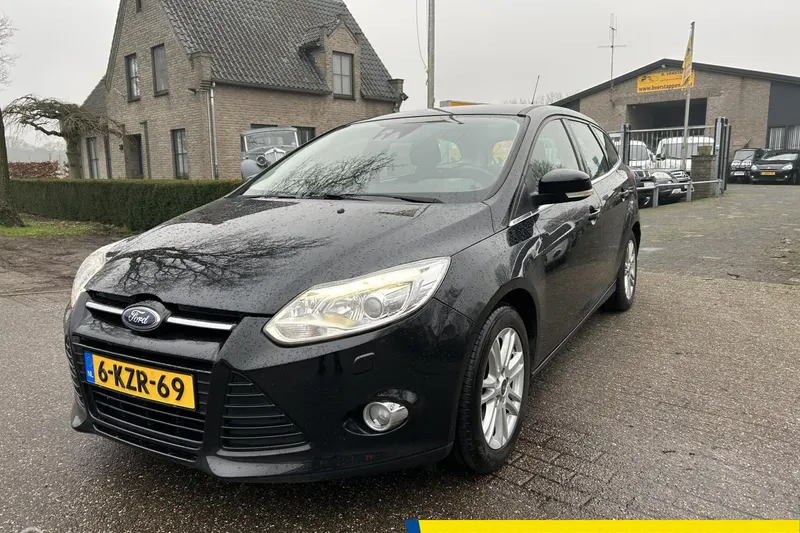 Ford Focus (2012)