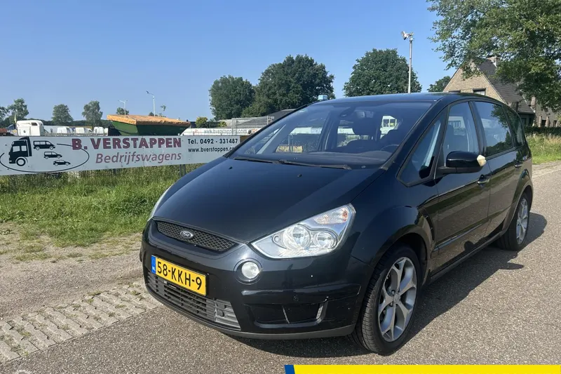 Ford S-Max (2010)
