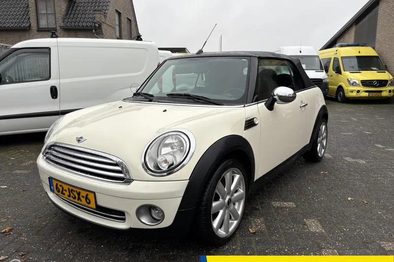 MINI Cabrio (2009)