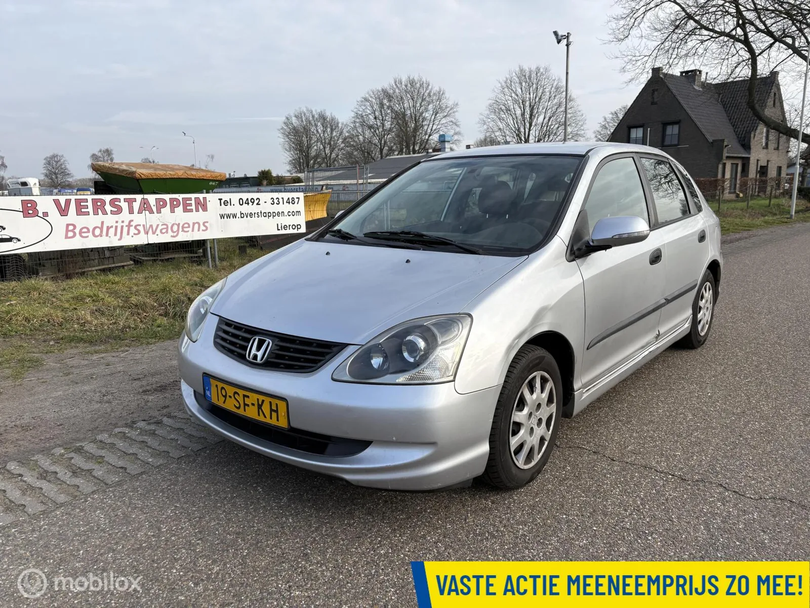 Honda Civic (2005) — foto 1