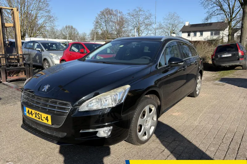 Peugeot 508 (2012)