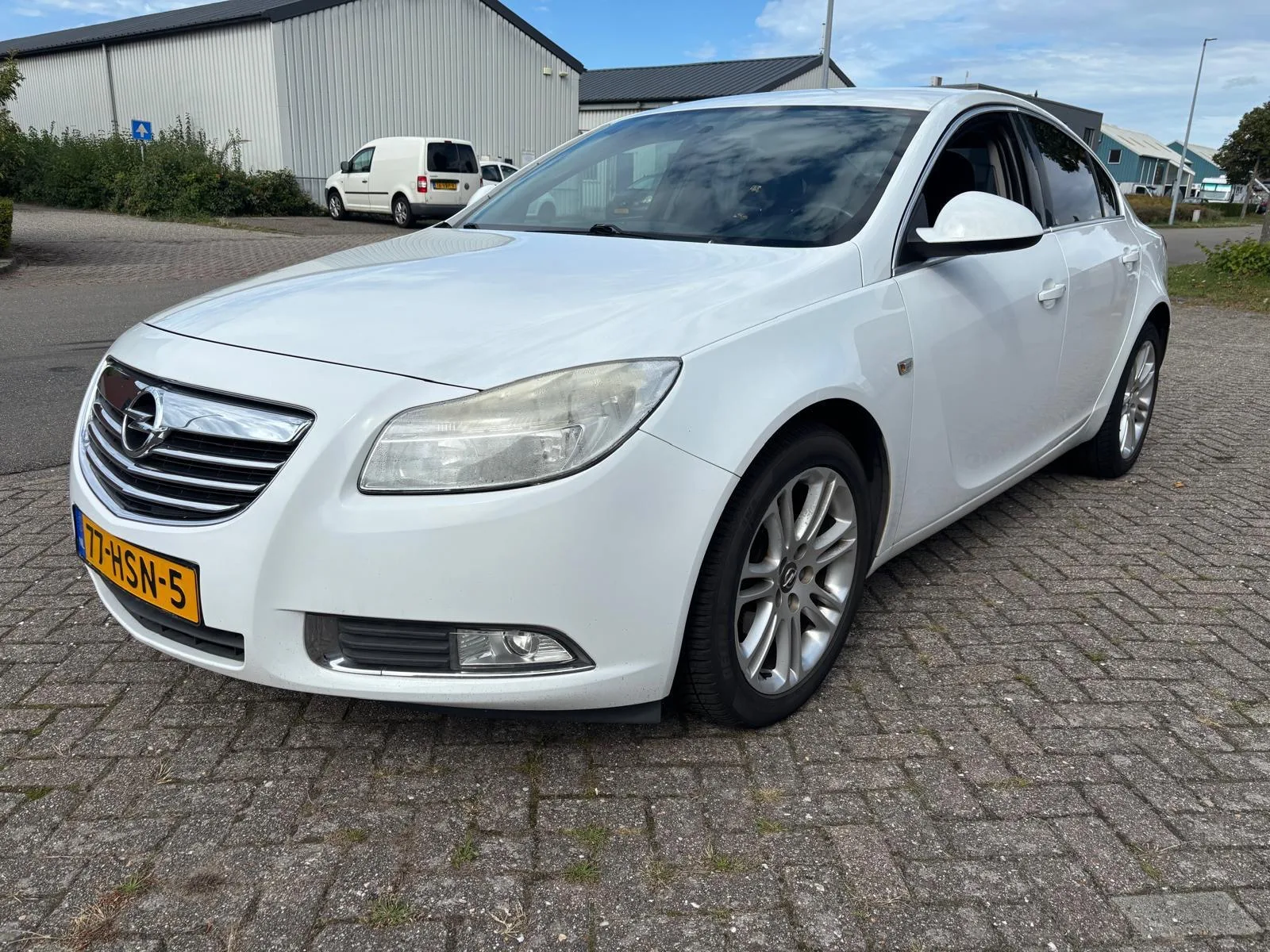 Opel Insignia (2009) — foto 1