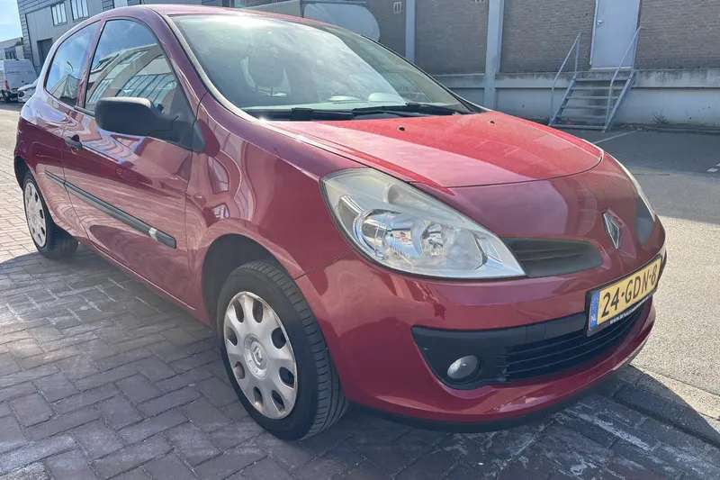 Renault Clio (2008)