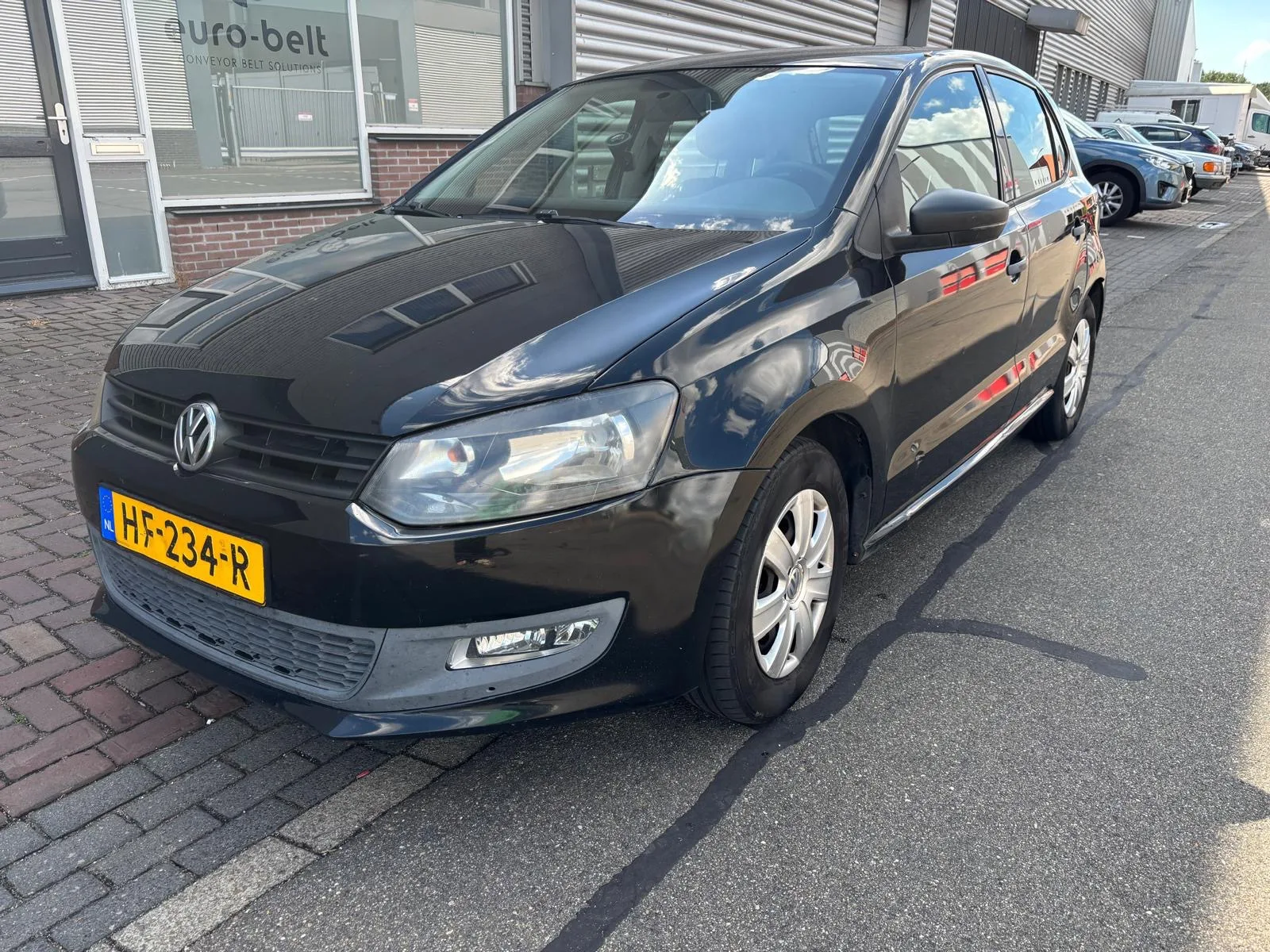 Volkswagen Polo (2010) — foto 1
