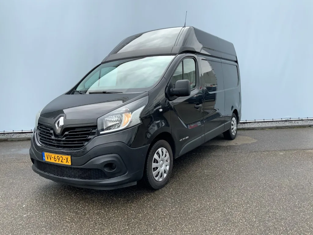 Renault Trafic (2016) — foto 1