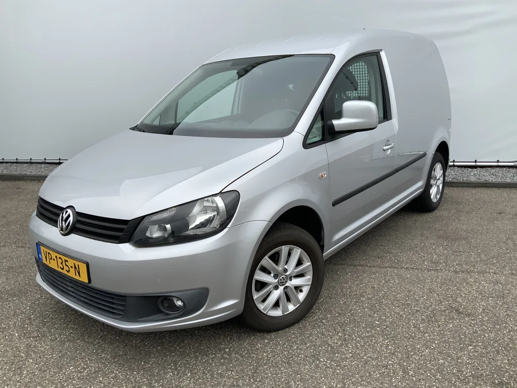 Volkswagen Caddy (2015) — foto 1