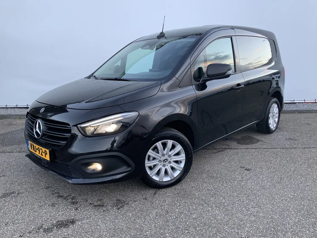 Mercedes-Benz Citan (2021) — foto 1
