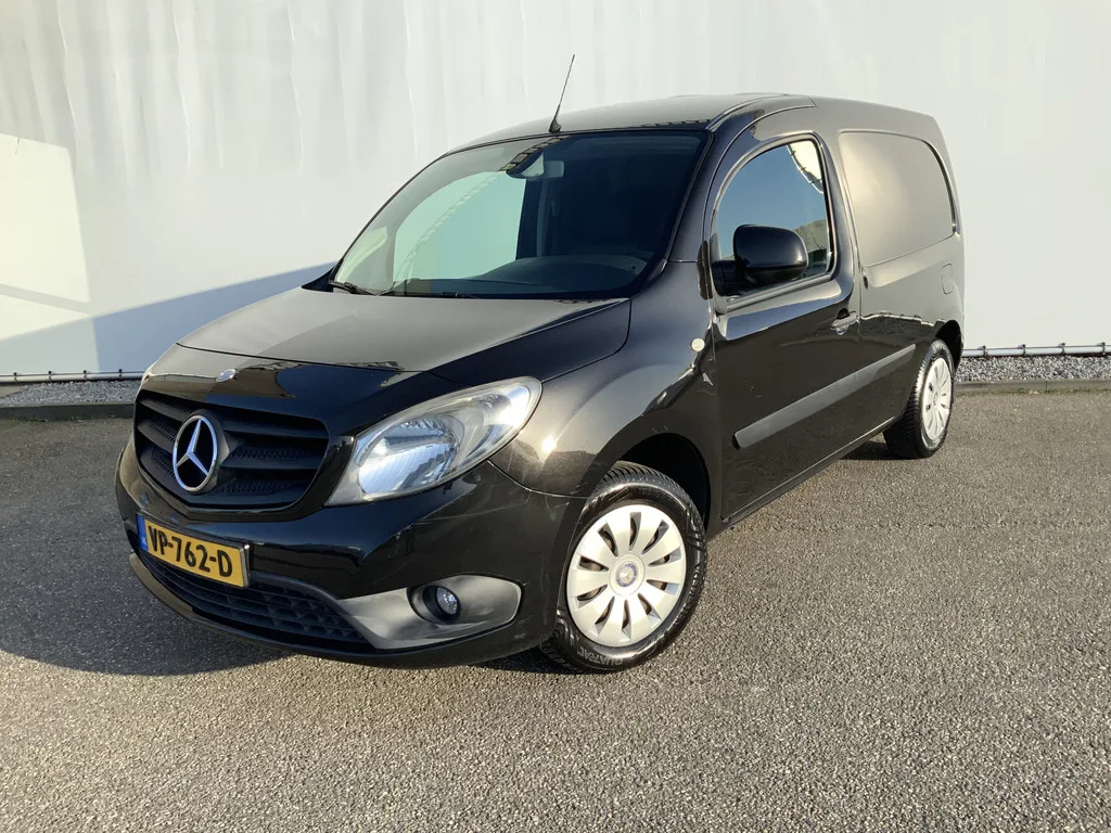 Mercedes-Benz Citan (2015) — foto 1