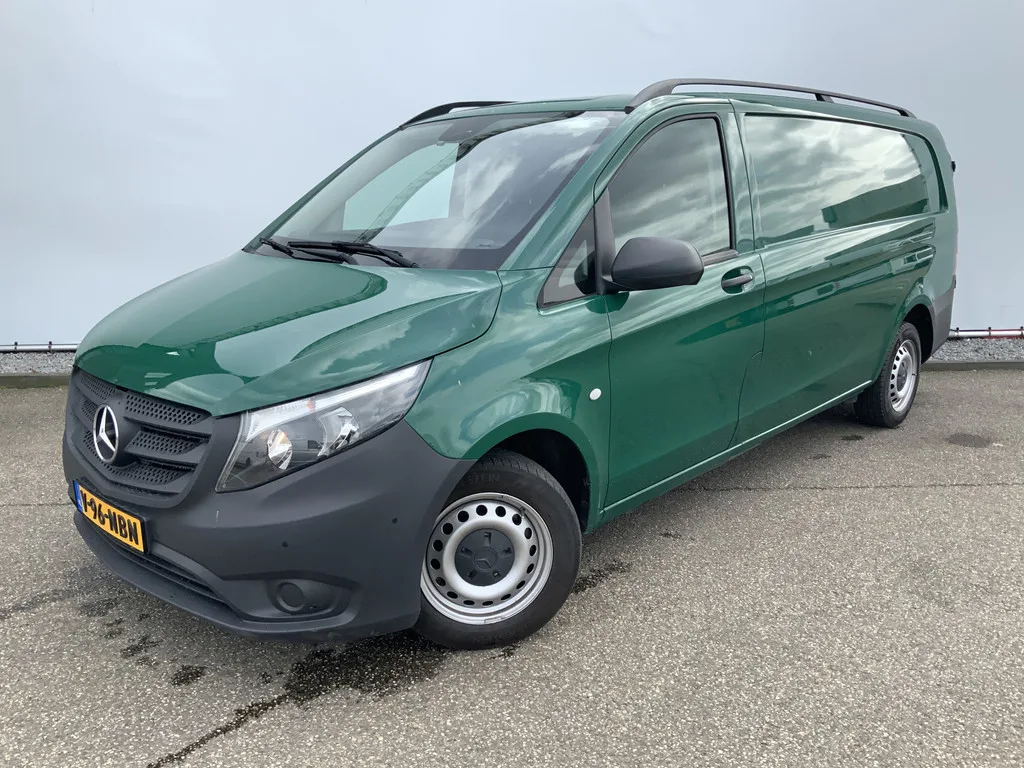 Mercedes-Benz Vito (2022) — foto 1