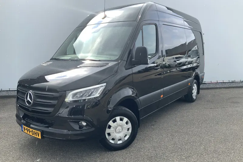 Mercedes-Benz Sprinter (2024)