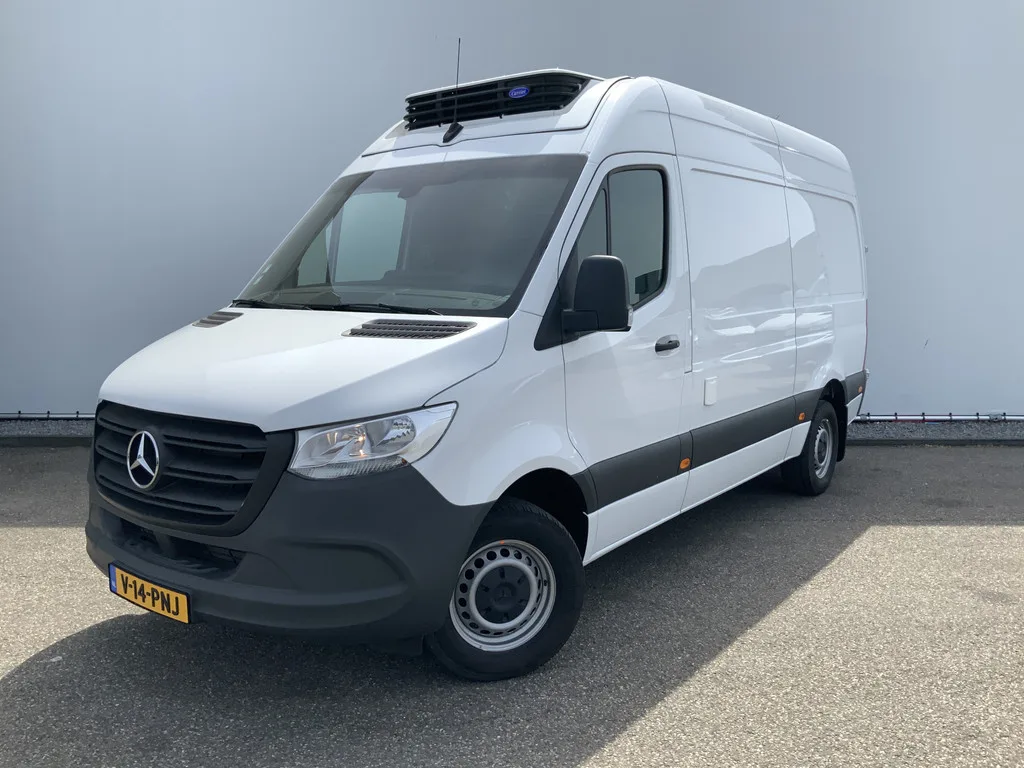 Mercedes-Benz Sprinter (2024) — foto 1