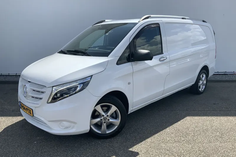 Mercedes-Benz Vito (2022)