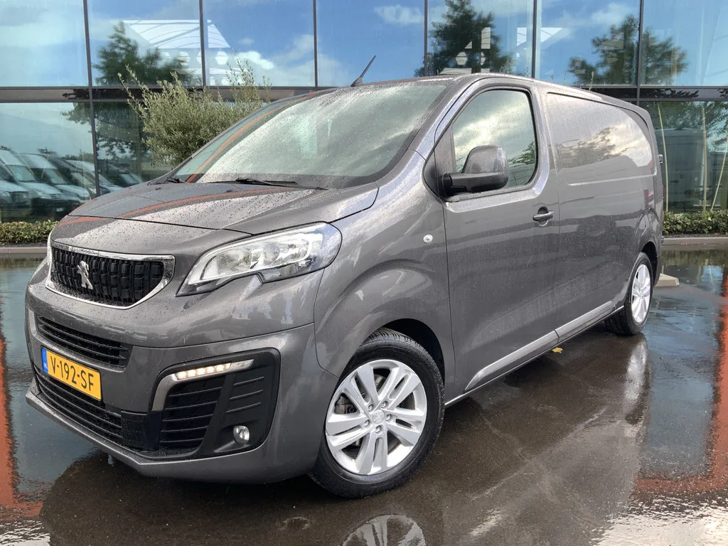 Peugeot Expert (2018) — foto 1