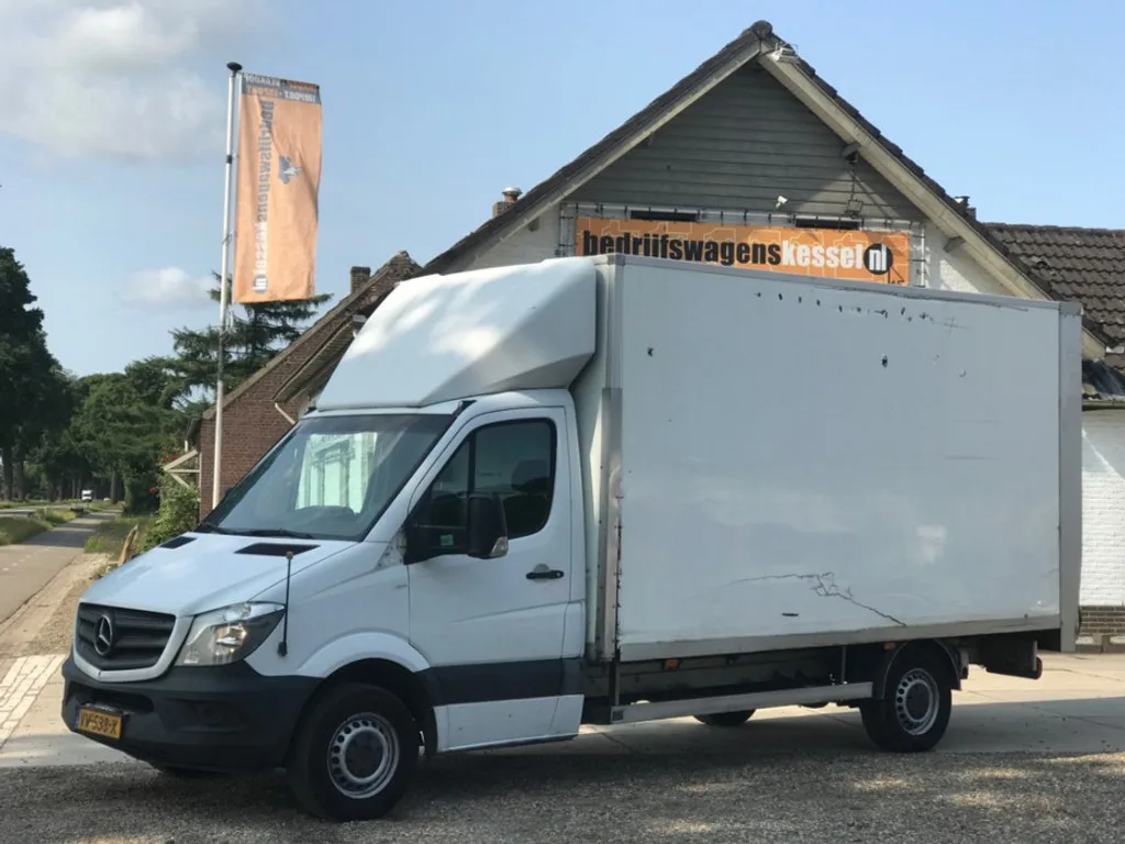 Mercedes-Benz Sprinter (2016) — foto 1