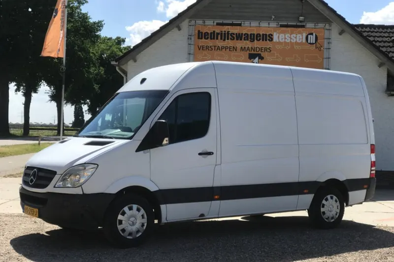 Mercedes-Benz Sprinter (2010)