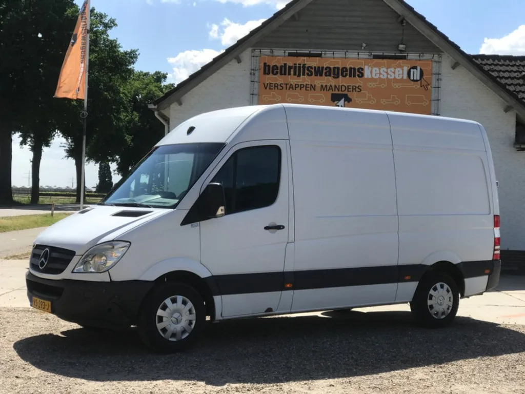 Mercedes-Benz Sprinter (2010) — foto 1