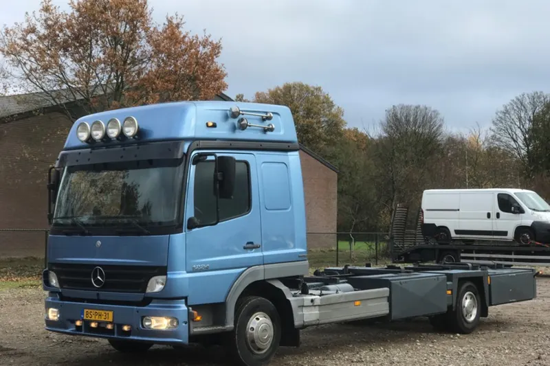 Mercedes-Benz Atego (2006)