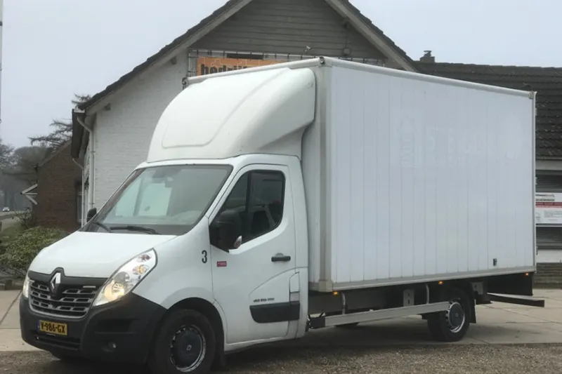 Renault Master (2017)