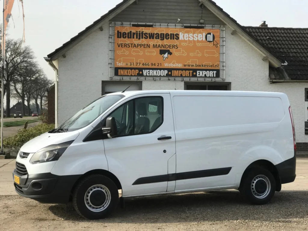 Ford Transit Custom (2013) — foto 1