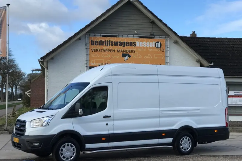 Ford Transit (2022)