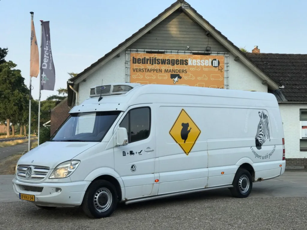 Mercedes-Benz Sprinter (2010) — foto 1