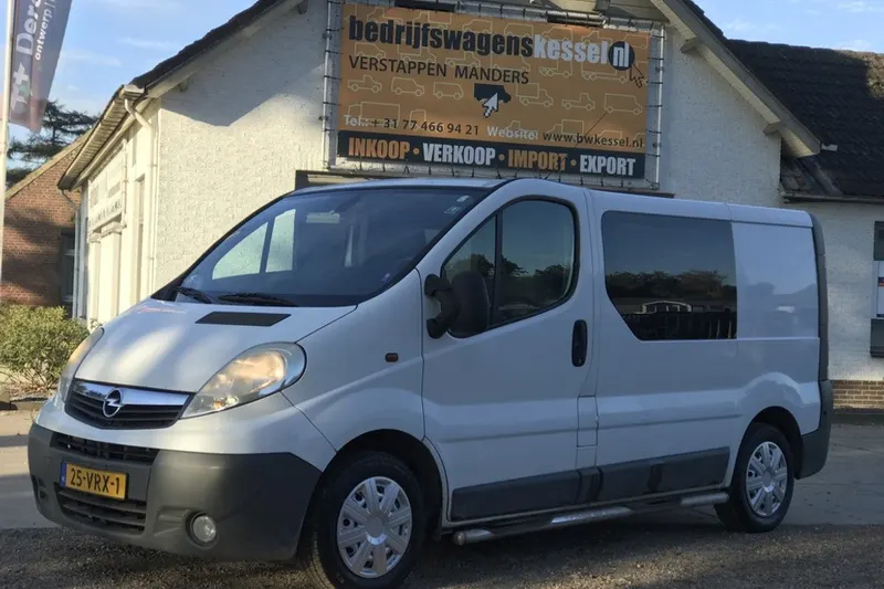 Opel Vivaro (2008)