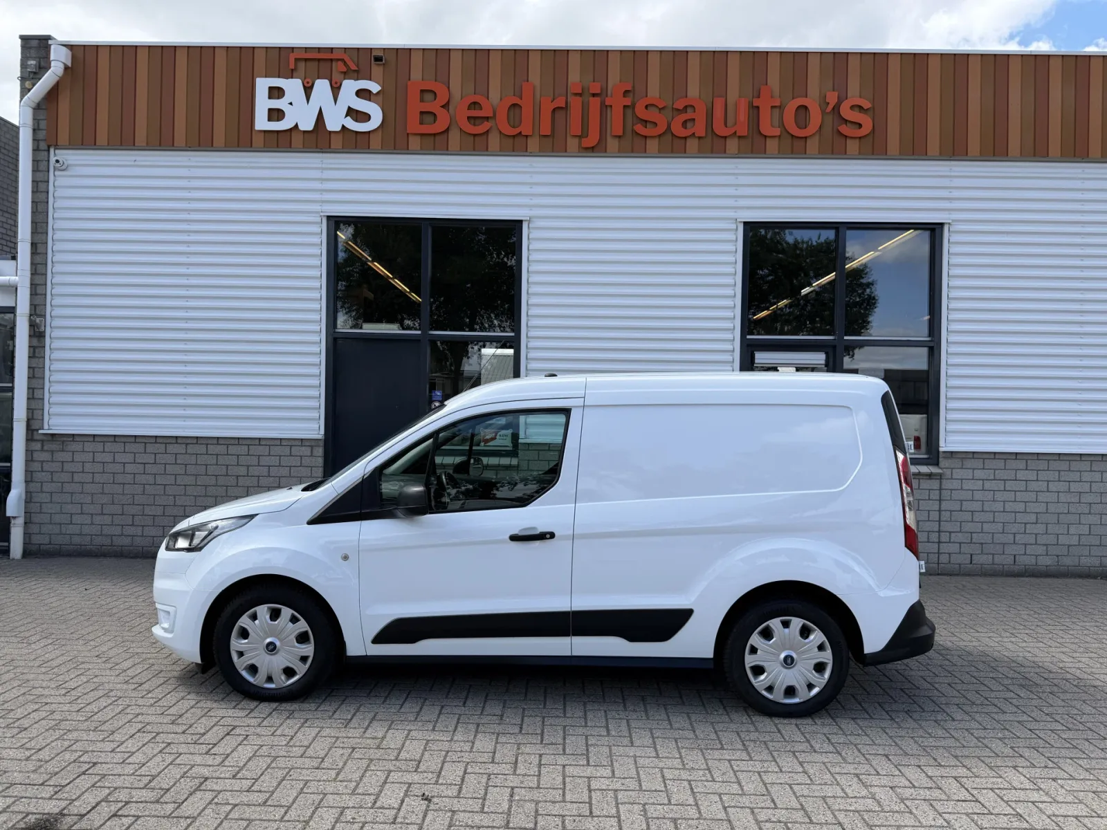 Ford Transit Connect (2020) — foto 1