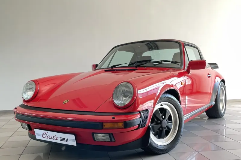Porsche 911 (1988)