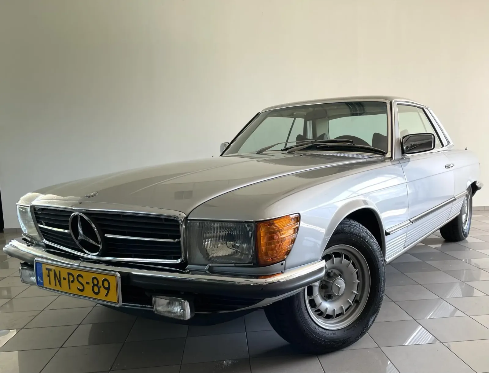Mercedes-Benz SL-Klasse (1979) — foto 1
