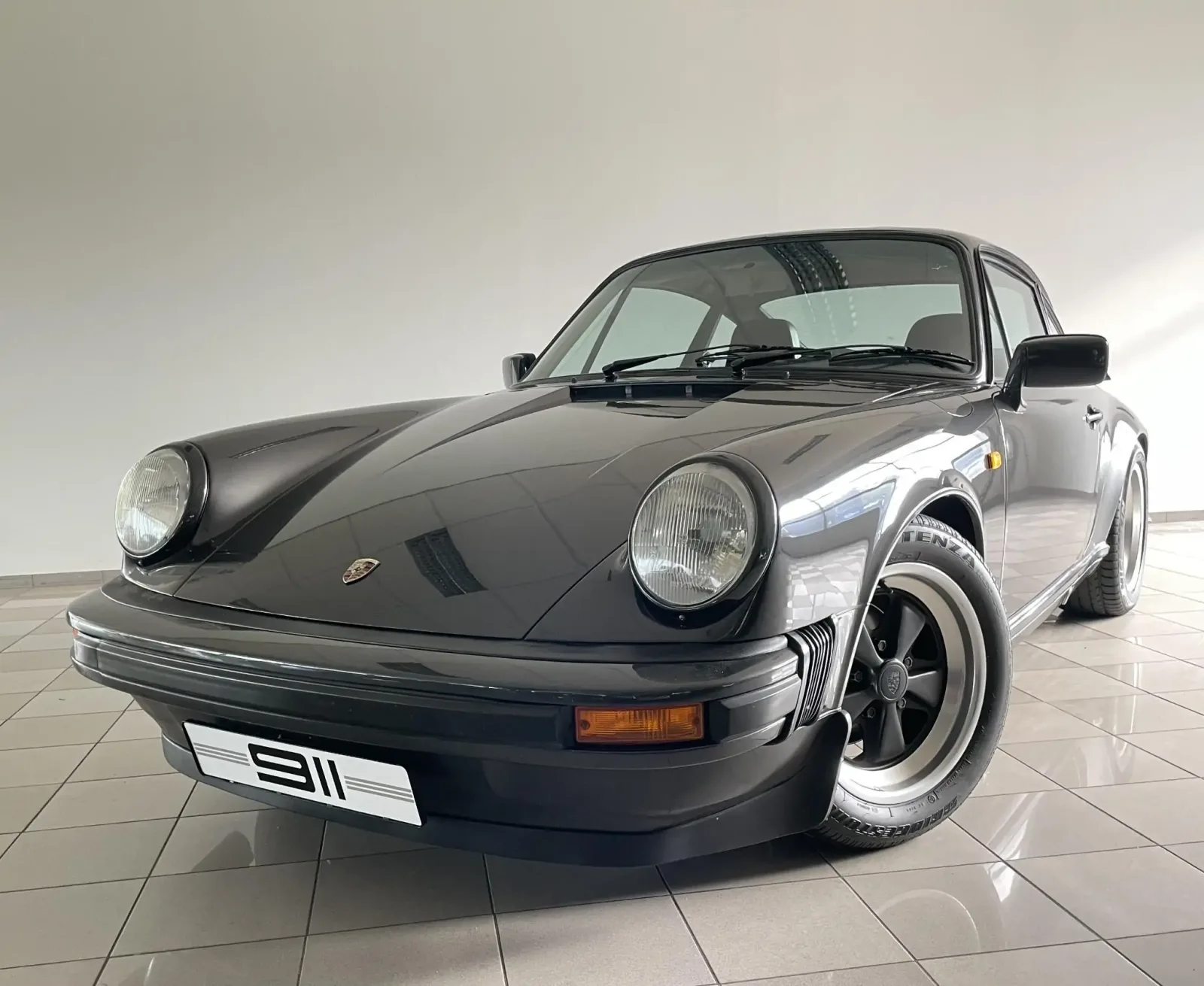 Porsche 911 (1981) — foto 1