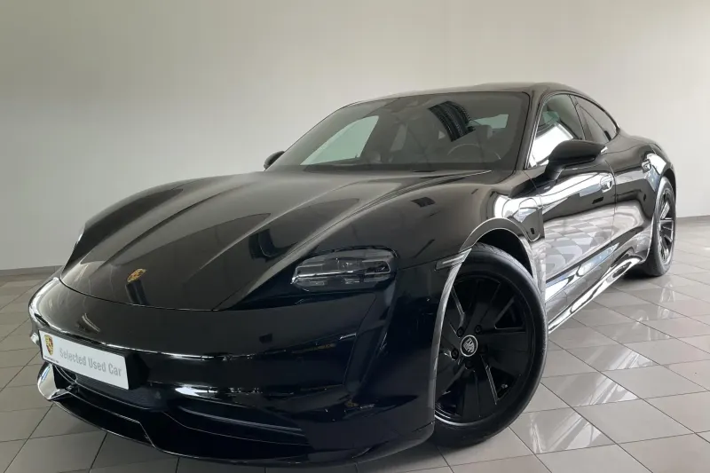 Porsche Taycan (2021)