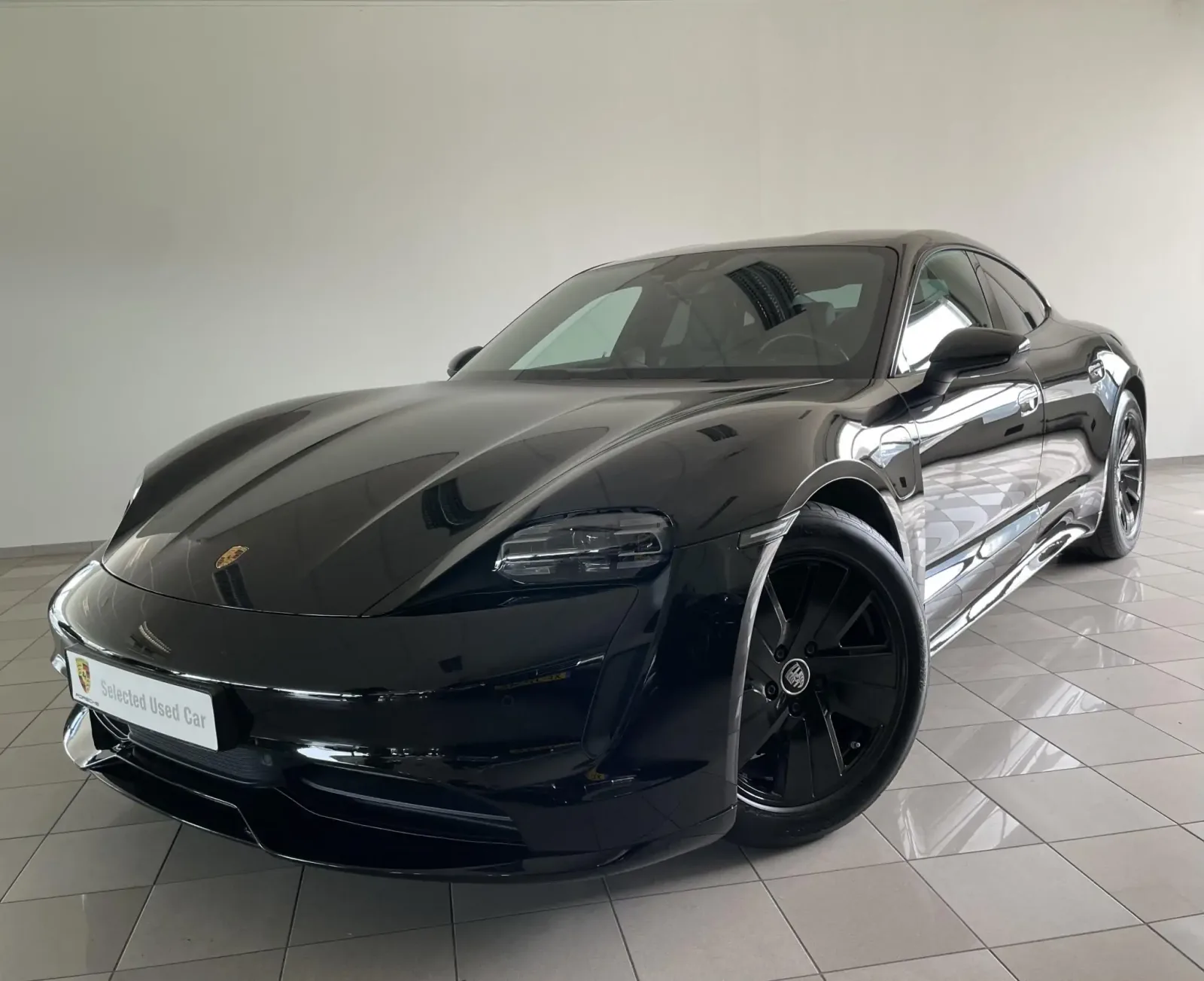 Porsche Taycan (2021) — foto 1