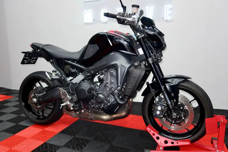 Yamaha MT-09 (2023)