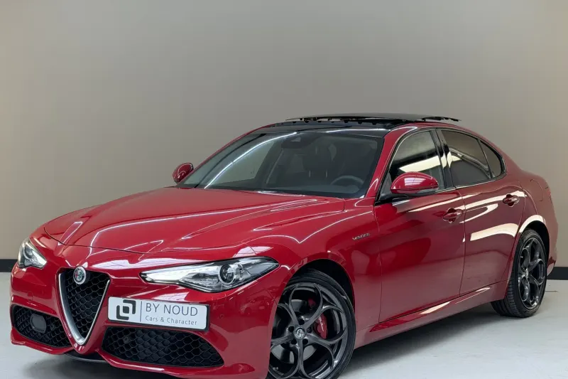Alfa Romeo Giulia (2017)