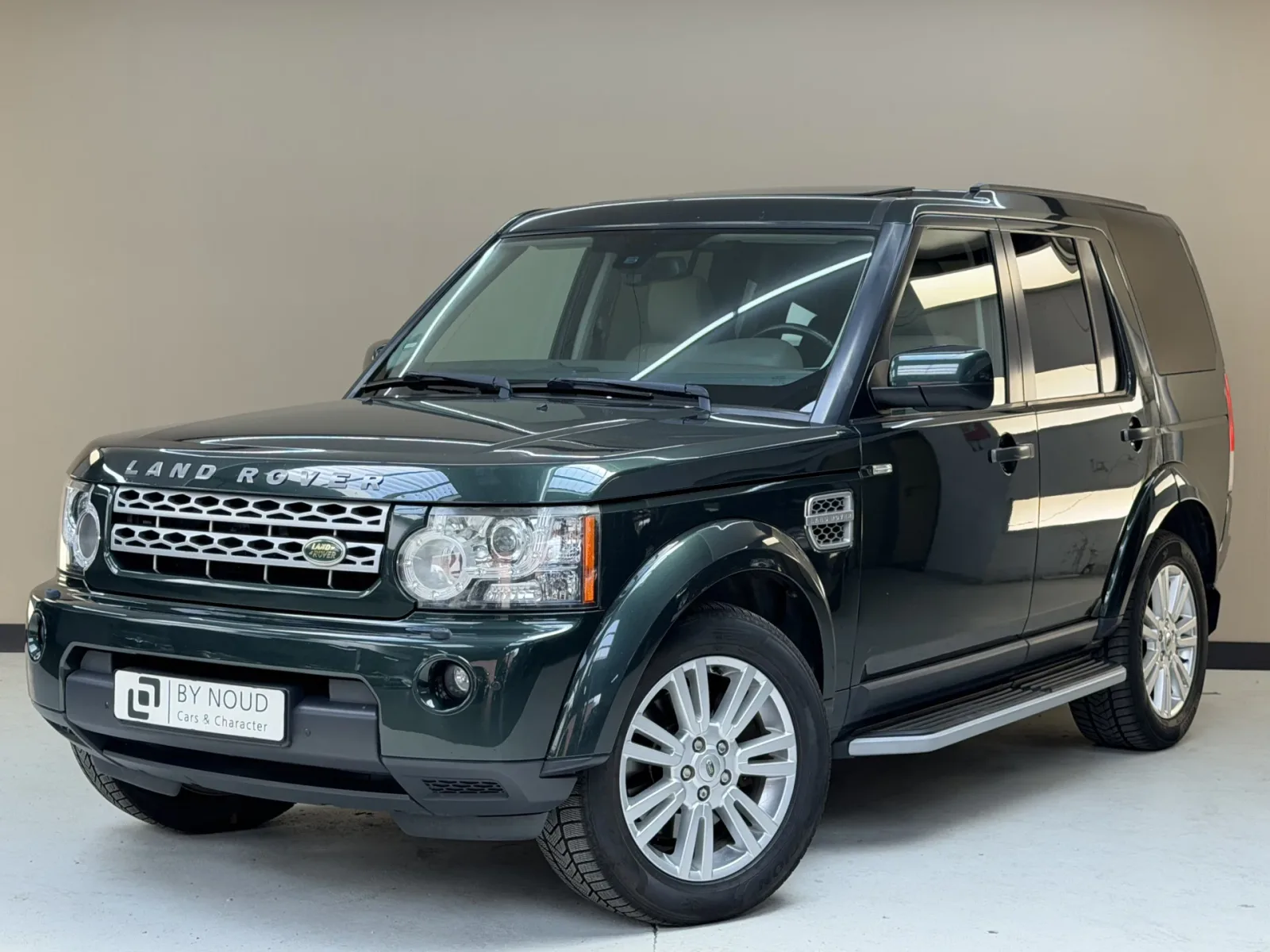 Land Rover Discovery (2010) — foto 1